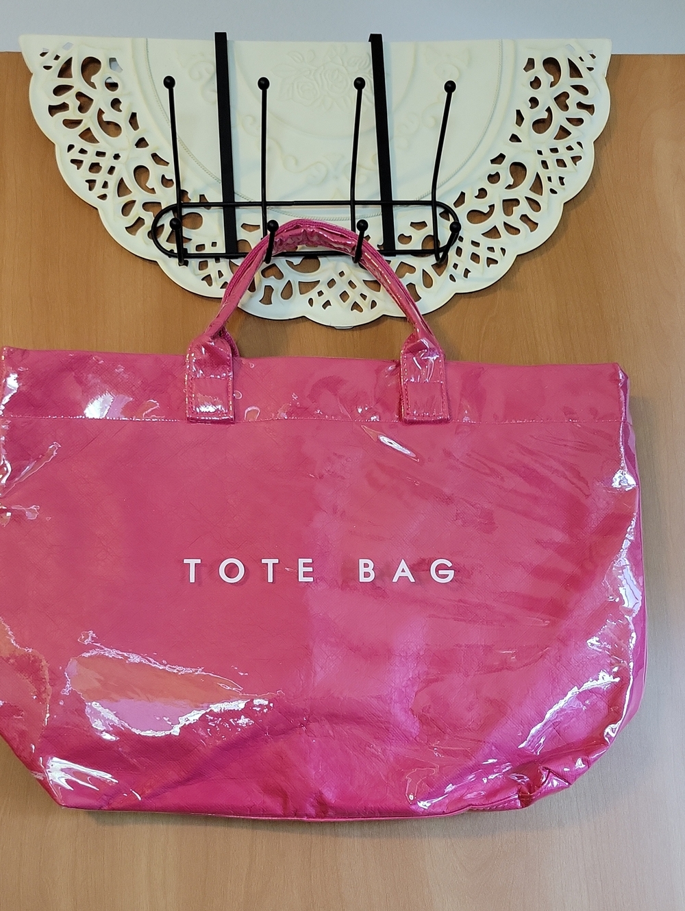 🌸Hot pink vinyl tote 🌸 mm